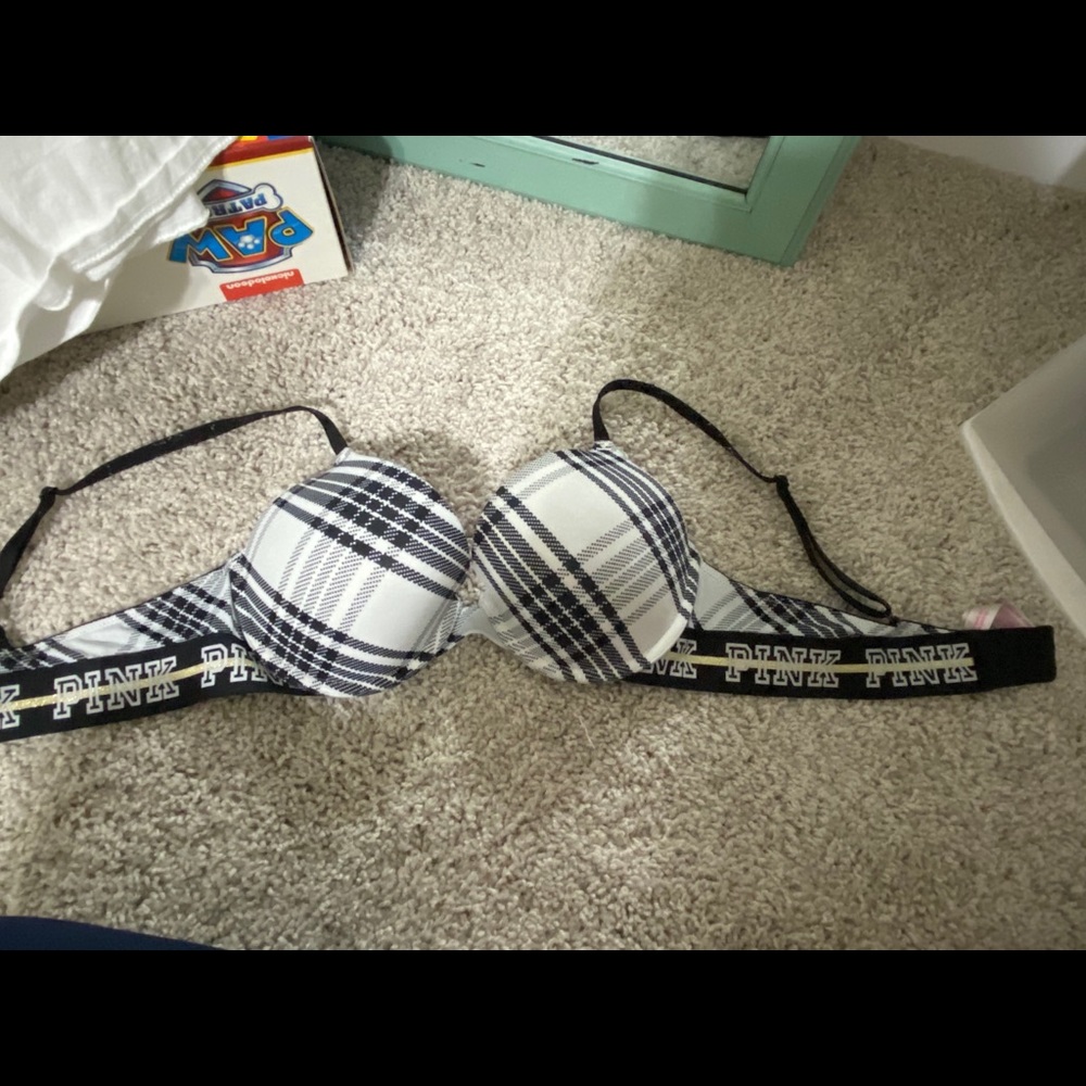 36B Wear Everywhere Pink bra
